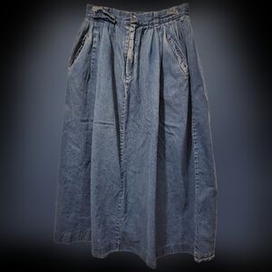 1980' Abercrombie & Fitch denim skirt with pockets